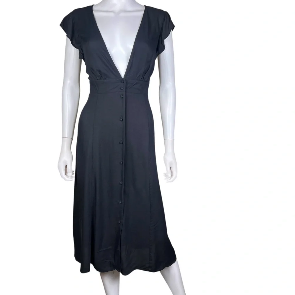New Forever 21 Contemporary Deep Plunge V-Neck Black Midi Dress - Picture 3 of 10